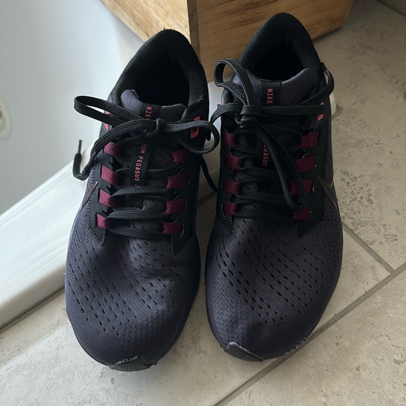 Nike Air Zoom - Picture 2 of 5